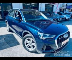 AUDI Q3 35 TDI S tronic Business TETTO