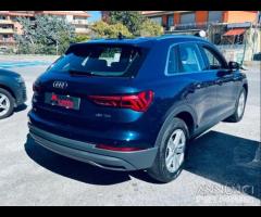 AUDI Q3 35 TDI S tronic Business TETTO