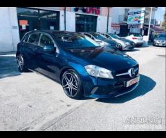 MERCEDES-BENZ A 180 d Business NAVI SPORT -BLUE - 25