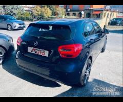 MERCEDES-BENZ A 180 d Business NAVI SPORT -BLUE - 26