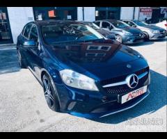 MERCEDES-BENZ A 180 d Business NAVI SPORT -BLUE - 30