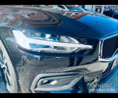 VOLVO V60 D3 Geartronic Business - 25