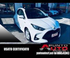 TOYOTA Yaris 1.5 Hybrid 5 porte Business