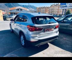 BMW X1 sDrive18d DESIGN - FARI LED-