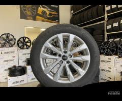 Kit ORIGINALE Audi Q3 raggio 18