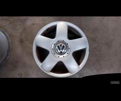 Cerchi in lega 6X15 VW Polo anno 2003 6Q0601025L