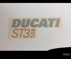 EMBLEMA DUCATI ST3 S ABS SINISTRO CD 43711381AB