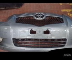 Paraurti Anteriore Toyota Yaris 2009