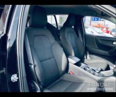 VOLVO XC40 D3 AWD Geartronic Business Plus - 3