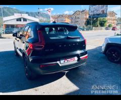 VOLVO XC40 D3 AWD Geartronic Business Plus - 21