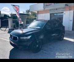 VOLVO XC40 D3 AWD Geartronic Business Plus - 22