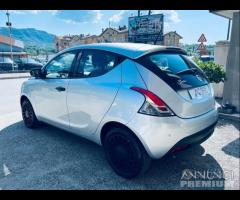 LANCIA Ypsilon 1.0 FireFly 5 porte S&S Hybrid Ec - 21