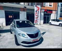 LANCIA Ypsilon 1.0 FireFly 5 porte S&S Hybrid Ec - 23