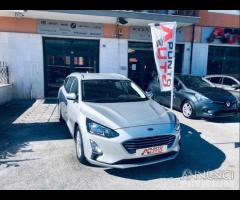 FORD Focus 1.5 EcoBlueSW Business NAVI CARPLAY - 26