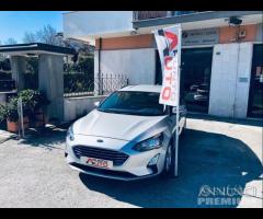 FORD Focus 1.5 EcoBlueSW Business NAVI CARPLAY - 28