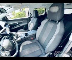 PEUGEOT 3008 BlueHDi 130 S&S Business NERA - CAR - 27