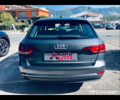 AUDI A4 Avant 2.0 TDI 150 CV S tronic Business - 25