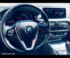 BMW 520 d Touring STEPTRONIC-FULL LED- COCKPIT - 23