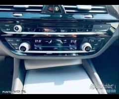 BMW 520 d Touring STEPTRONIC-FULL LED- COCKPIT - 27