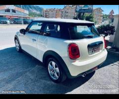 MINI Cooper 1.5 Cooper Hype STEPTRONIC - EURO6C