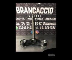 Triangolo forcella sinistrato Honda X-adv 750 anno