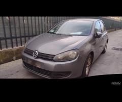 Volkswagen Golf VI solo per ricambi