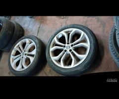 2 cerchi in Lega con Pneumatici 195/55 R20 Renault