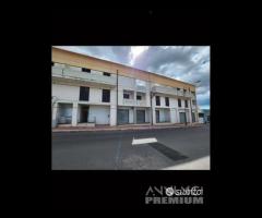 Locale commerciale 234mq