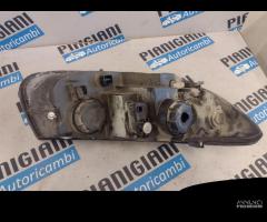 Faro Anteriore Sinistro Hyundai Santa Fe 2009