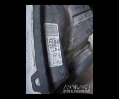 Fari Anteriori Xenon Land Rover Discovery 3 2010