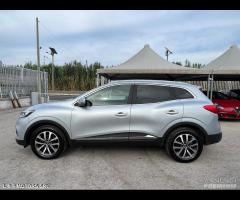 RENAULT KADJAR 1.3 Tce 140cv AUTOM. INTENS +NAVI - 4