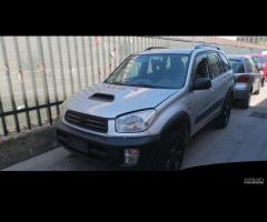 Toyota Rav 4 solo per ricambi 2002 - 4