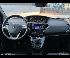 LANCIA YPSILON 1.0 HYBRID 4 VETRI ELETTRICI - 23