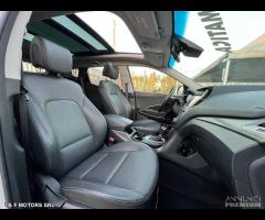 Hyundai SantaFe 2.2 DIESEL XPOSSIBILE *AUTOM* - 19