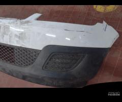 Paraurti Anteriore Ford Fiesta 2006