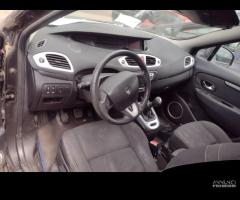 Renault Scenic Xmod 2010 solo per ricambi