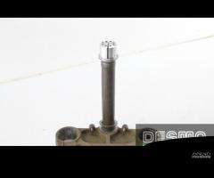 Piastra sterzo inferiore Ducati 748 749 base