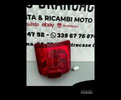 Fanale stop posteriore Piaggio vespa Gts 300