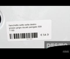 Fianchetto sotto sella destro grezzo grigio Ducati