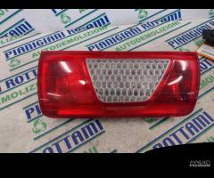 Faro Posteriore Destro Ford Tourneo 2010