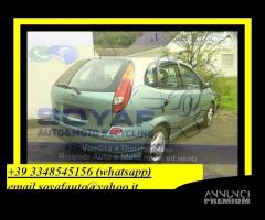 Ricambi nissan almera Tino 2000-2006