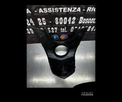 Carena centrale chiave Yamaha tmax 530 - 5