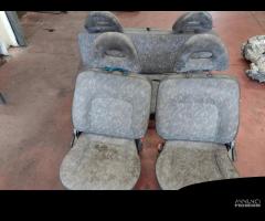 Tappezzeria completa Mitsubishi L200 2003 5 posti