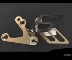 Pedane CNC oro universali con paratacchi 65 mm