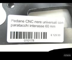 Pedane CNC nere universali con paratacchi - 6