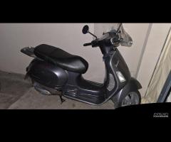 Ricambi piaggio vespa 250/300