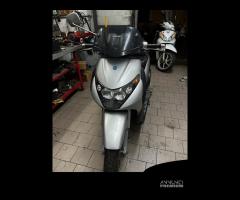 Ricambi Piaggio beverly 200