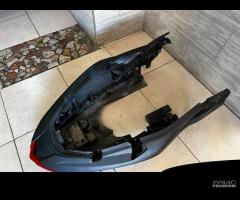 Codino Posteriore Yamaha tmax 560