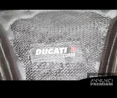 Supporto codone carbonio racing Ducati Corse 916