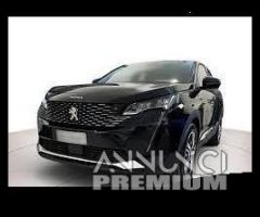 Peugeot 3008 2022;2023 per ricambi usati - 1